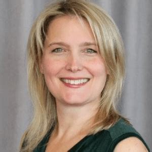 Christine Borders Bio .